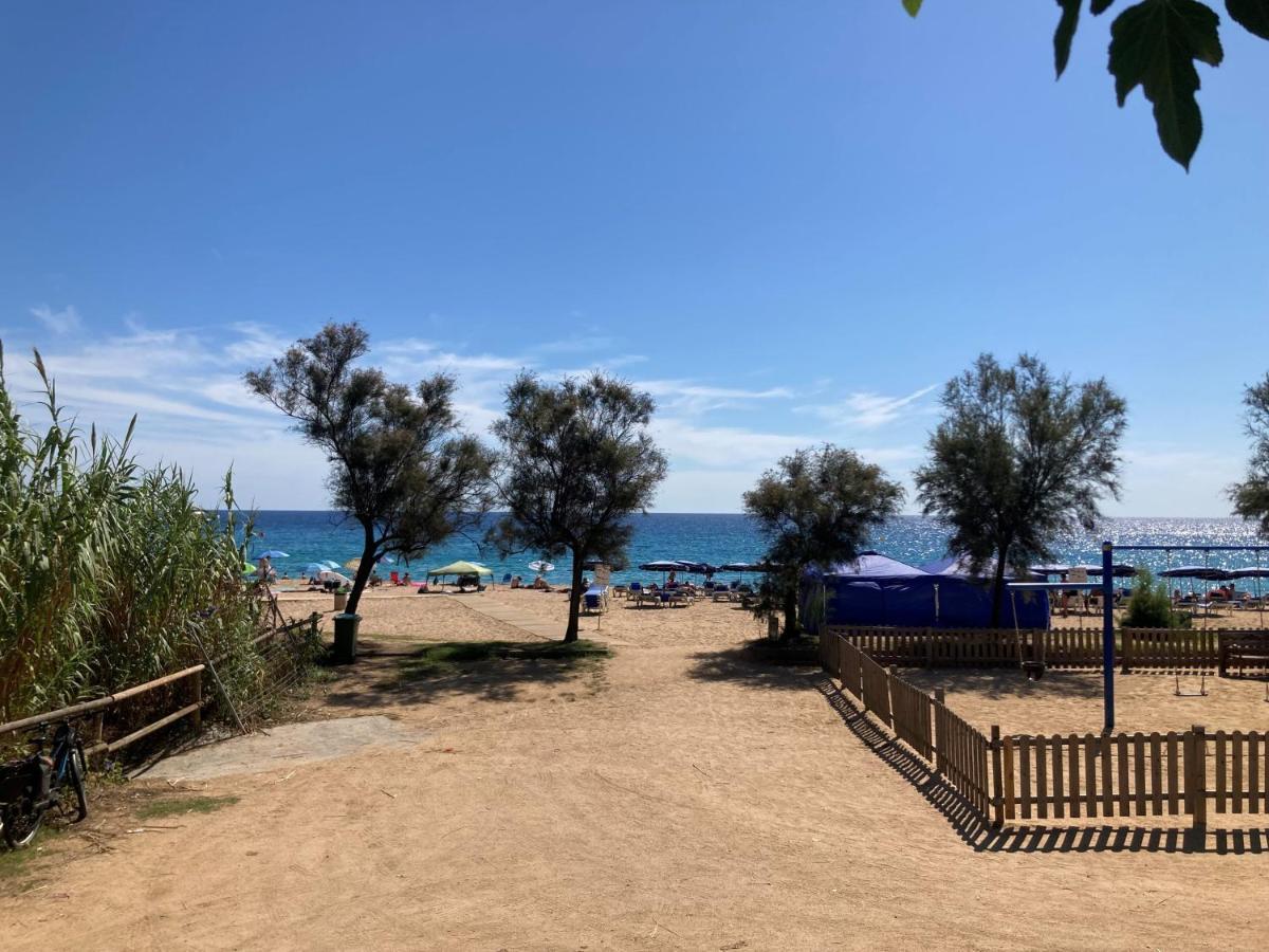 Albatross Mobile Homes On Camping Cala Canyelles Lloret de Mar Eksteriør billede